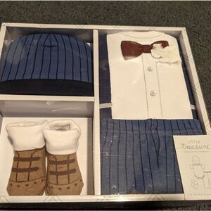 Little Treasure 4 Piece Layette Set, Size 0-6mo